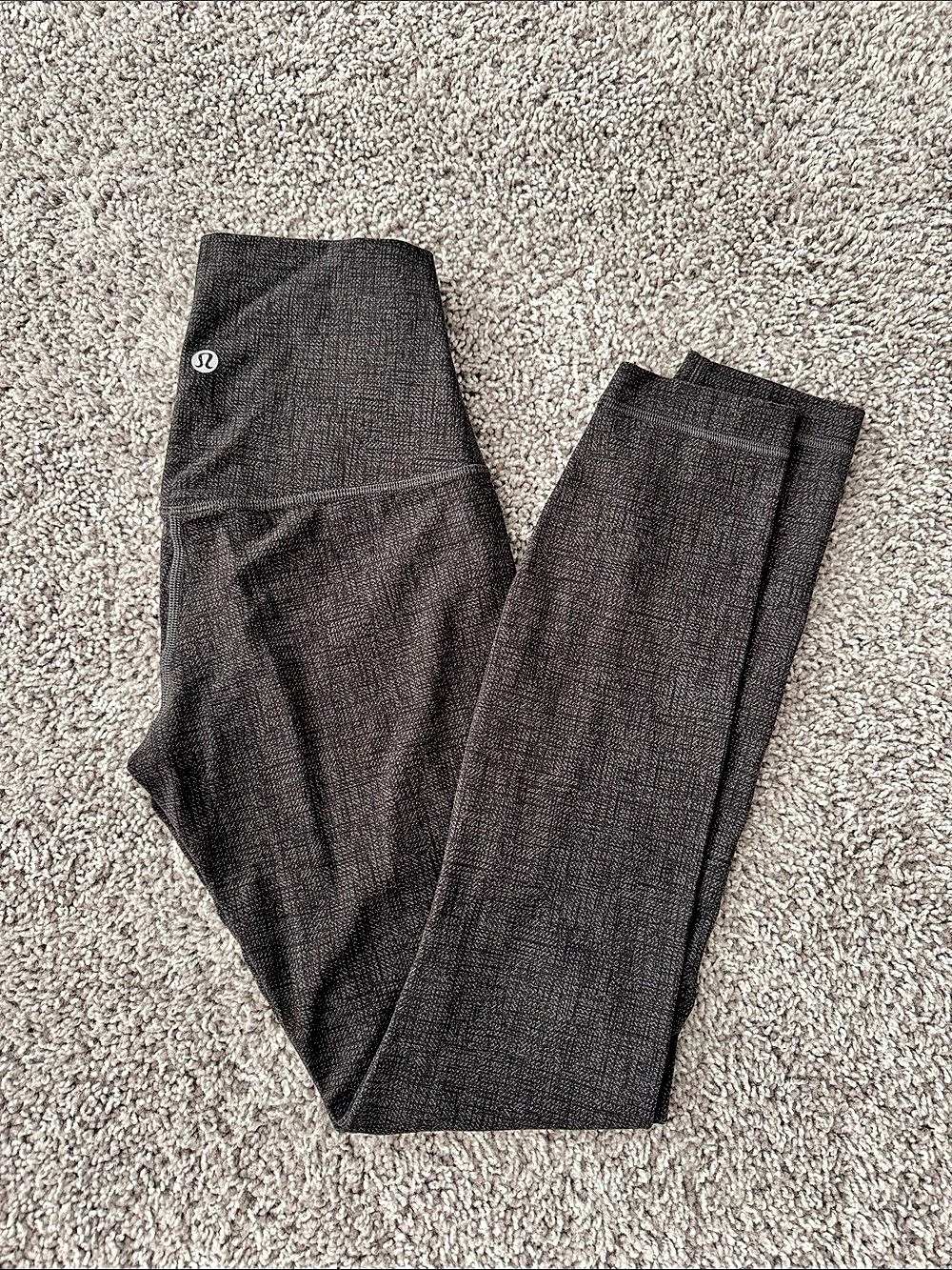lululemon Align Leggings in Gray Size 2, NWOT!